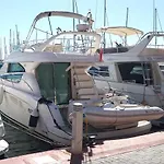 아파트 Luxury With Sea View Puerto 또레비에하