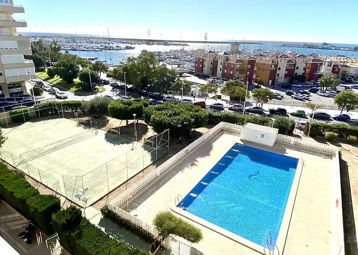 Luxury With Sea View Puerto Apartman Torrevieja